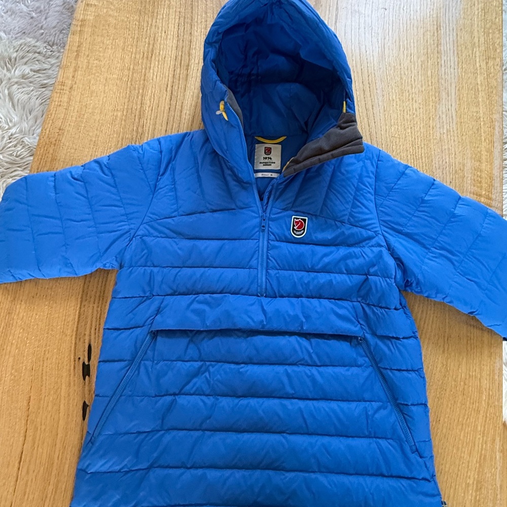 Fjallraven Women's Blue Puffer Jacket